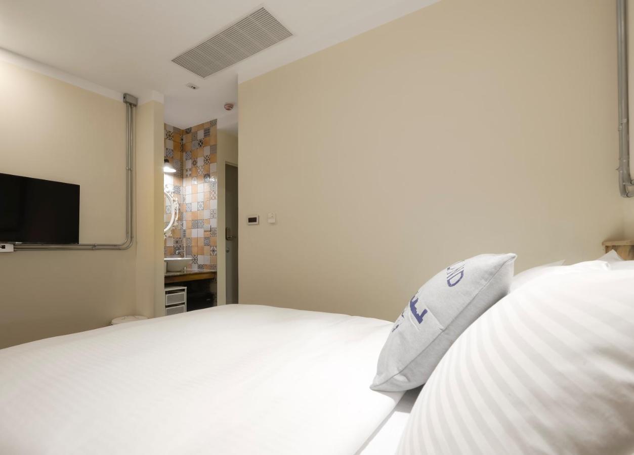 Napas Hotel Тайджун Екстериор снимка